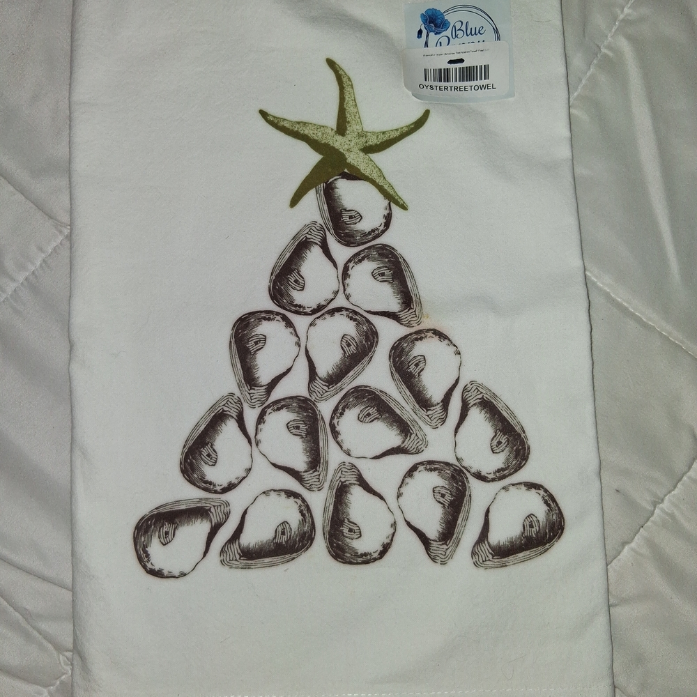 Coastal Oyster Stack Cotton Towel - White with Brown and Green Print